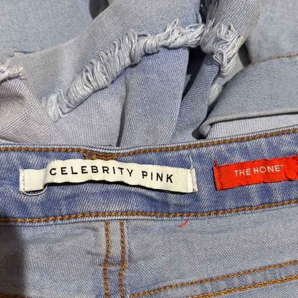 Celebrity Pink The Honey Light Wash Denim Shorts Size 7/28 - Picture 2 of 4